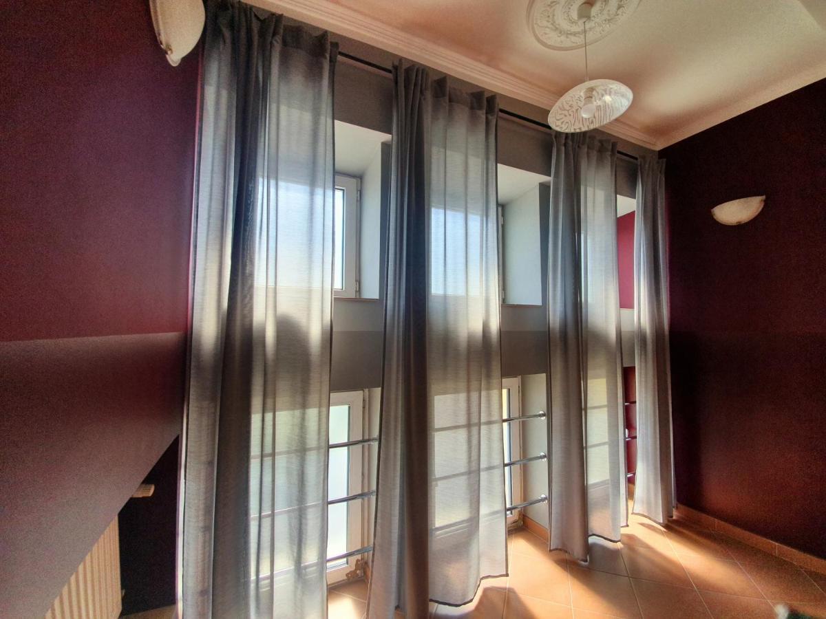 Lux Resort Krasnik Luaran gambar