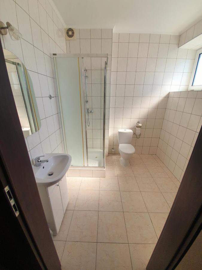 Lux Resort Krasnik Luaran gambar
