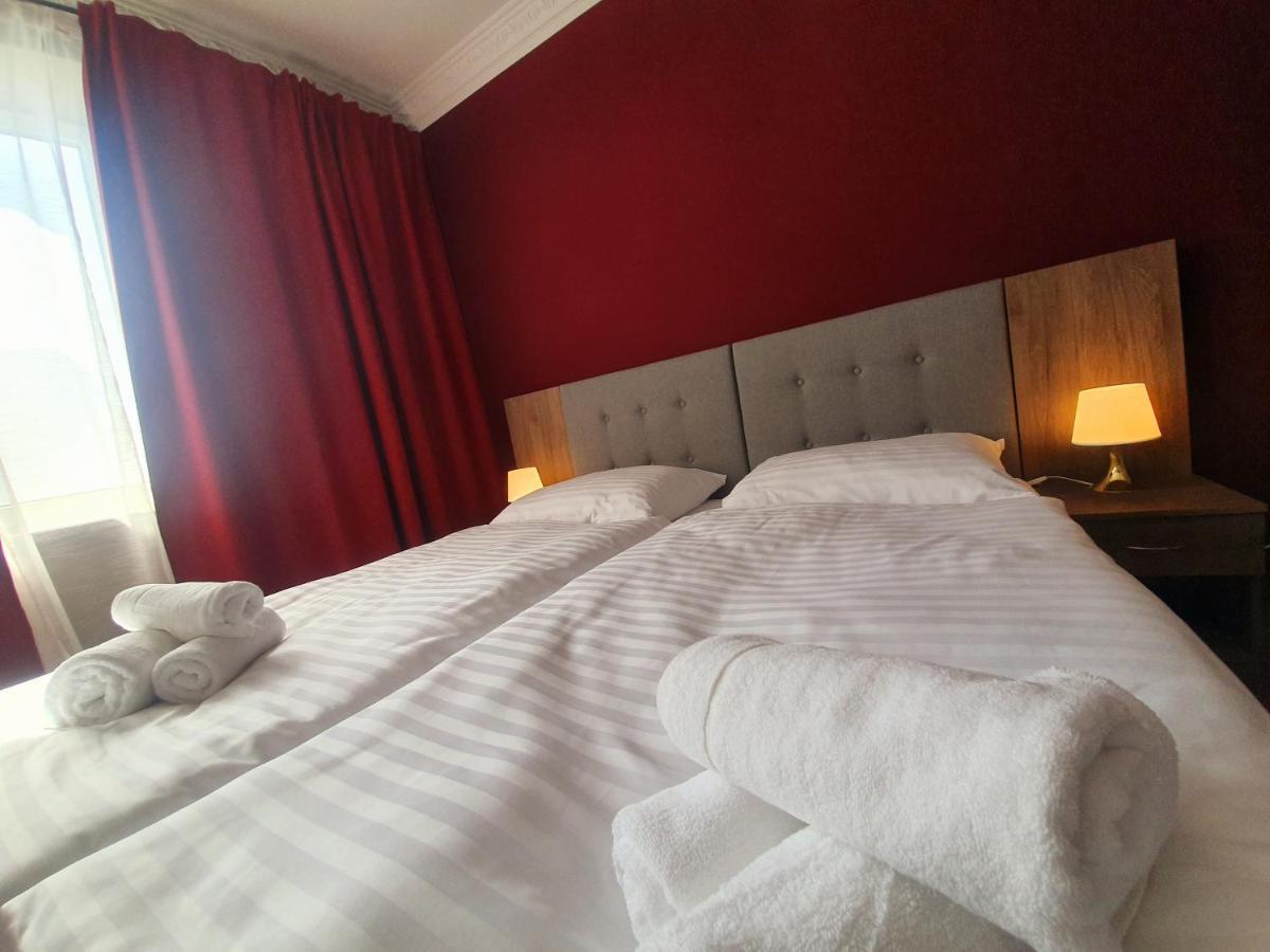 Lux Resort Krasnik Luaran gambar