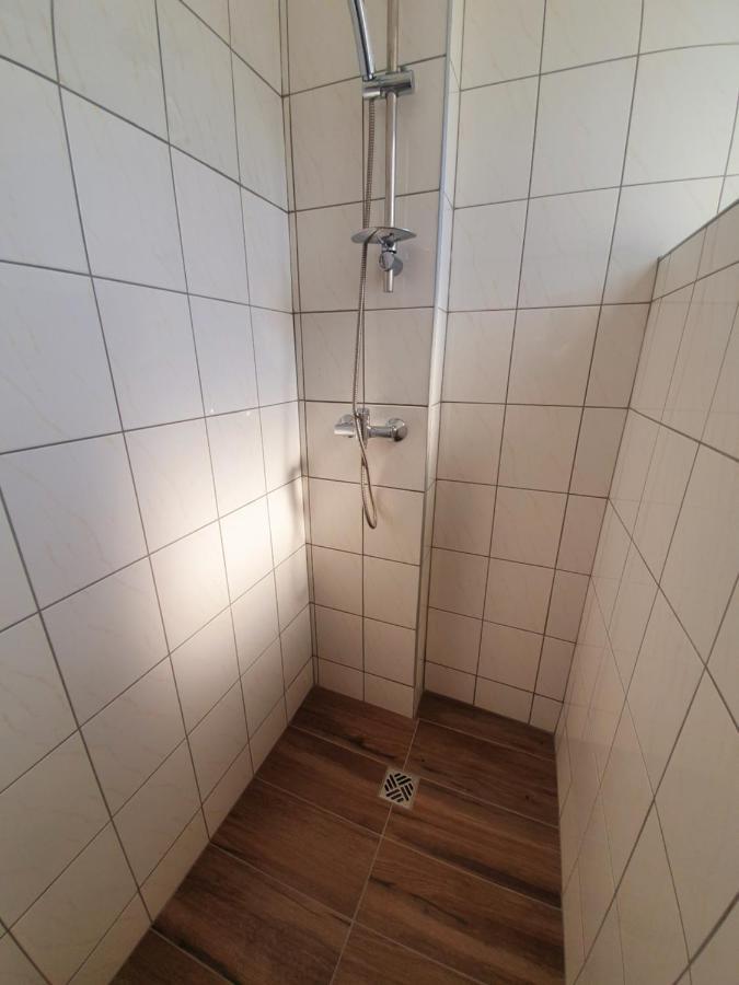 Lux Resort Krasnik Luaran gambar
